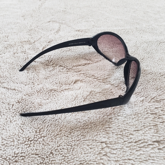 Emporio Armani Black Sunglasses - Picture 4 of 10